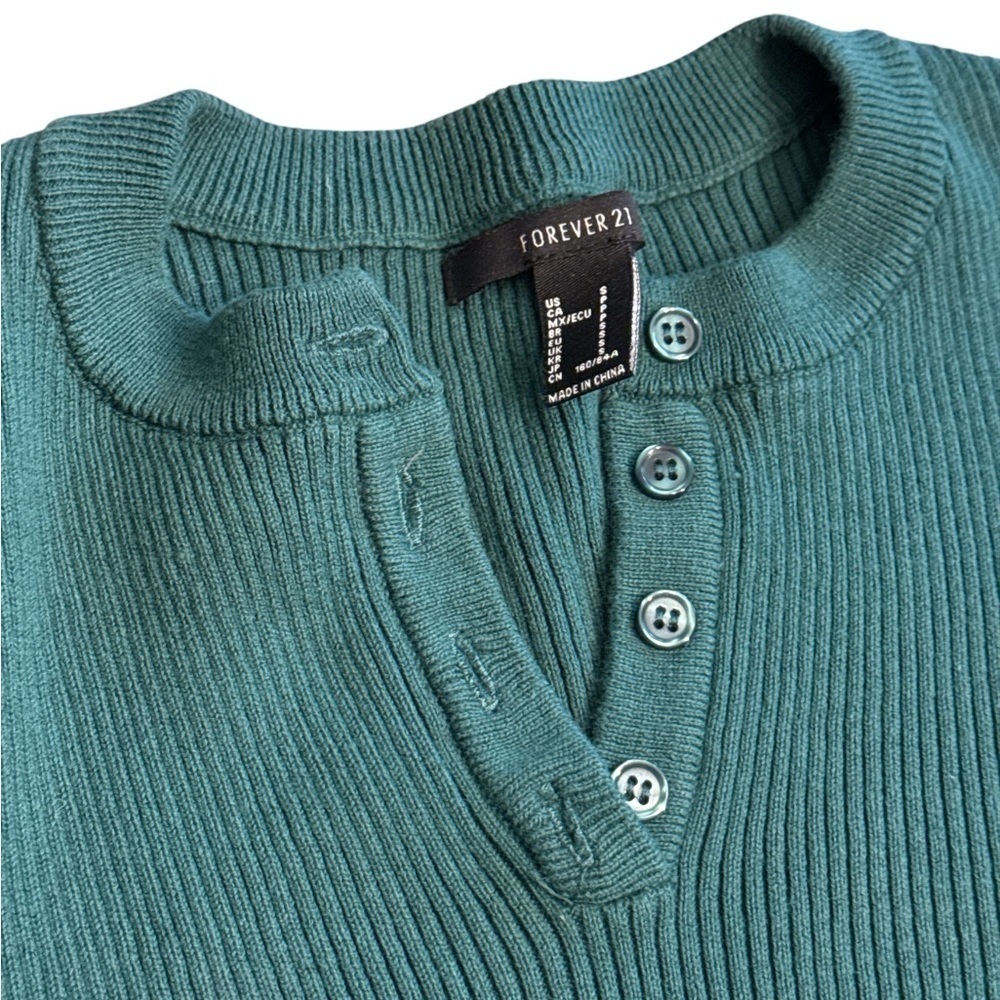 Forever 21 Green Ribbed Long Sleeve Crop Top Sweater - Picture 4 of 5
